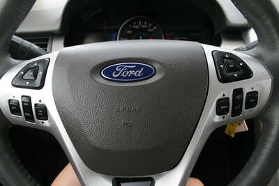 2014 Ford Edge, $9495. Photo 11