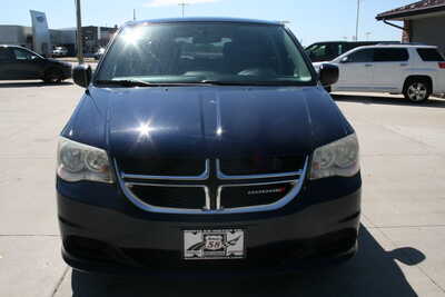 2013 Dodge Caravan, Grand, $10495. Photo 3