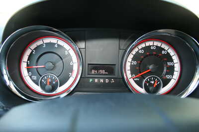 2013 Dodge Caravan, Grand, $10495. Photo 9