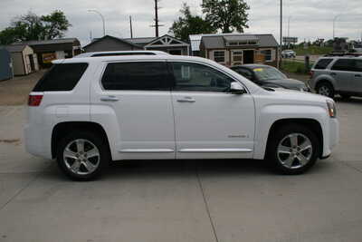 2015 GMC Terrain, $10995. Photo 2