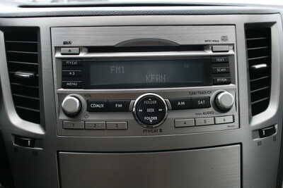 2010 Subaru Outback, $7995. Photo 9