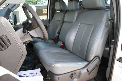 2015 Ford F350 Ext Cab, $21995. Photo 7