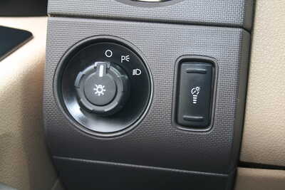 2014 Ford F350 Crew Cab, $29995. Photo 12