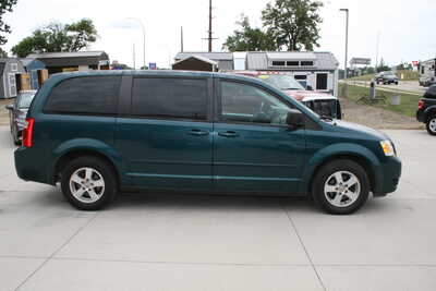 2009 Dodge Caravan, Grand, $5995. Photo 2