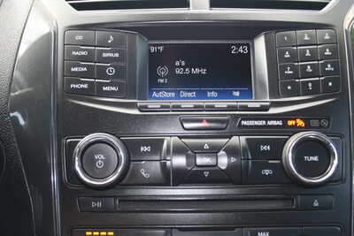 2017 Ford Explorer, $13295. Photo 10