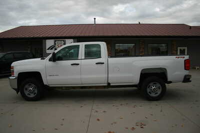 2019 Chevrolet 2500 Ext Cab, $19995. Photo 1
