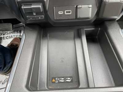 2022 Chevrolet 2500 Crew Cab, $56988. Photo 12