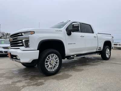 2022 Chevrolet 2500 Crew Cab, $56500. Photo 1