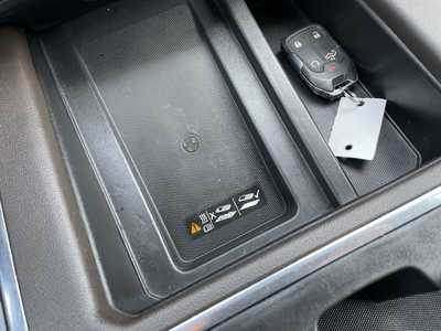 2021 Chevrolet 2500 Crew Cab, $48360. Photo 12