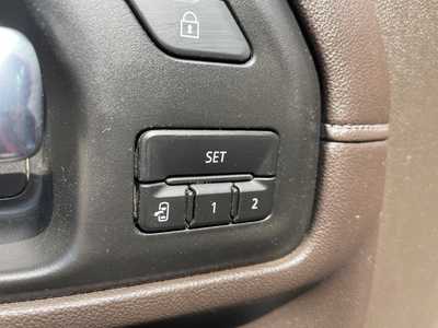 2021 Chevrolet 2500 Crew Cab, $48360. Photo 4