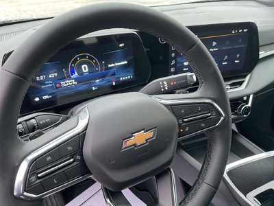 2025 Chevrolet Equinox, $28679. Photo 4