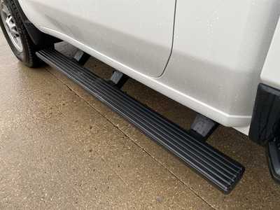 2025 Chevrolet 2500 Crew Cab, $48987. Photo 11