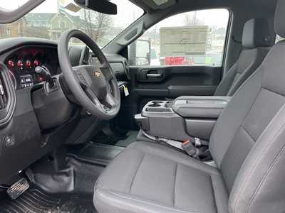 2025 Chevrolet 2500 Reg Cab, $49428. Photo 3
