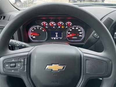 2025 Chevrolet 2500 Reg Cab, $49428. Photo 5