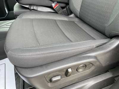 2025 Chevrolet 1500 Crew Cab, $54325. Photo 4