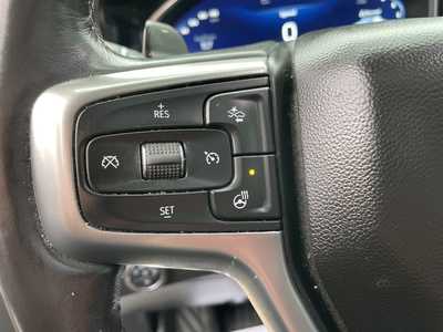 2022 Chevrolet 1500 Crew Cab, $42988. Photo 5
