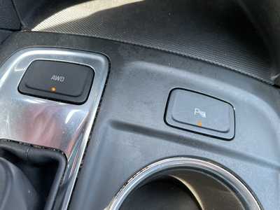 2022 Chevrolet Equinox, $21542. Photo 10