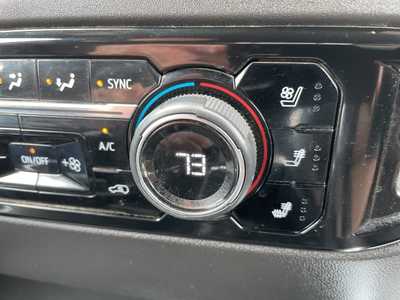 2023 Chevrolet 1500 Crew Cab, $46966. Photo 11