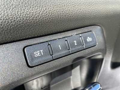 2016 Chevrolet 1500 Crew Cab, $22922. Photo 4
