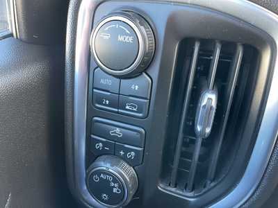 2022 Chevrolet 1500 Crew Cab, $34887. Photo 8
