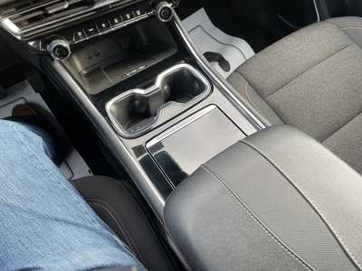 2024 Chevrolet Traverse, $48932. Photo 10