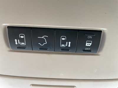 2015 Chrysler Town & Country, $7544. Photo 11