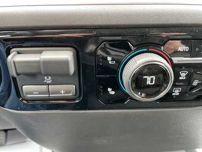 2025 Chevrolet 1500 Crew Cab, $61770. Photo 10