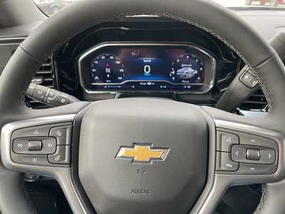 2025 Chevrolet 1500 Crew Cab, $61770. Photo 6