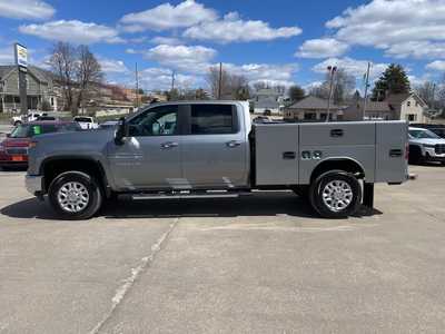 2025 Chevrolet 3500, $87255. Photo 2
