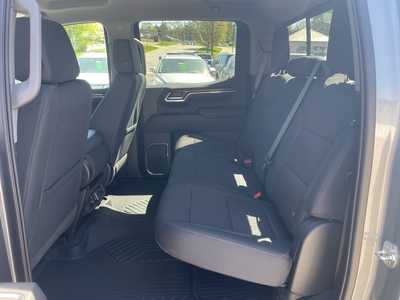 2025 Chevrolet 1500 Crew Cab, $62020. Photo 11