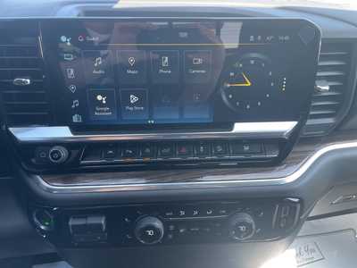 2025 Chevrolet 1500 Crew Cab, $62020. Photo 7