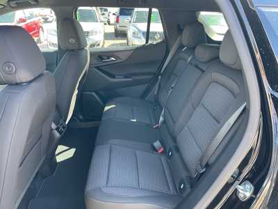 2025 Chevrolet Equinox, $30595. Photo 11