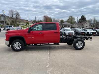 2025 Chevrolet 3500 Crew Cab, $56455. Photo 2