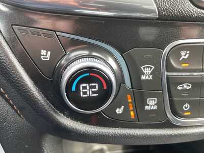 2023 Chevrolet Equinox, $28701. Photo 11