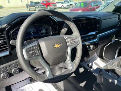 2025 Chevrolet 1500 Crew Cab, $55795. Photo 4