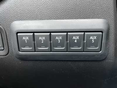 2025 Chevrolet 3500 Crew Cab, $73212. Photo 4