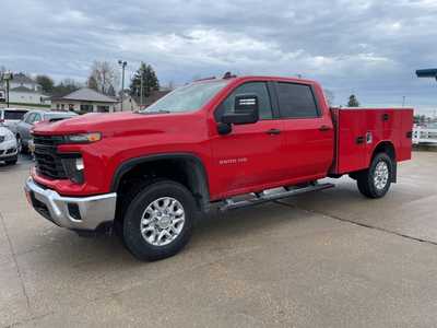 2025 Chevrolet 3500 Crew Cab, $73212. Photo 1
