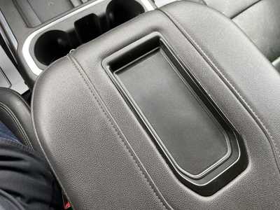 2022 Chevrolet 2500 Crew Cab, $46320. Photo 11