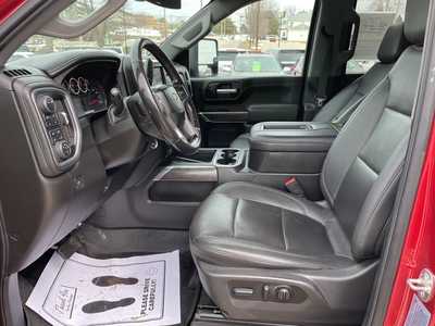 2022 Chevrolet 2500 Crew Cab, $46320. Photo 4
