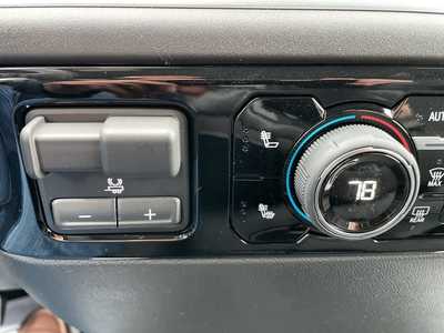 2025 Chevrolet 1500 Crew Cab, $55795. Photo 11