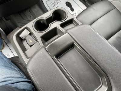 2024 Chevrolet 1500 Crew Cab, $40803. Photo 10