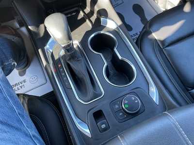 2023 Chevrolet Traverse, $36704. Photo 8