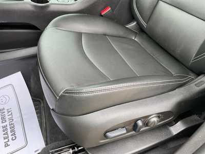 2024 GMC Terrain, $29922. Photo 4