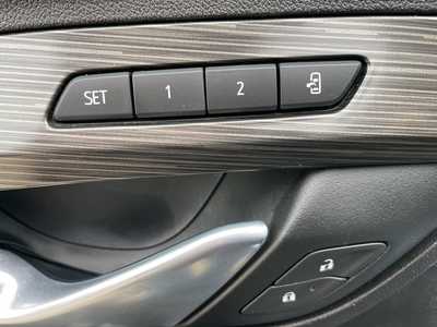 2024 GMC Terrain, $29922. Photo 5