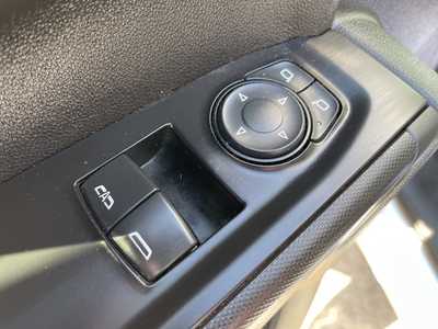 2021 Chevrolet 1500 Reg Cab, $28617. Photo 4