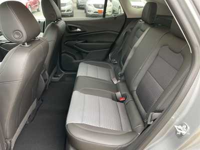 2025 Chevrolet Trax, $24590. Photo 11