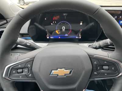 2025 Chevrolet Trax, $24590. Photo 6