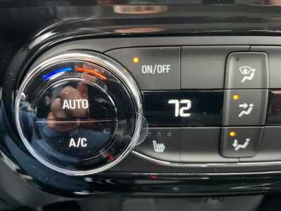 2025 Chevrolet Trax, $24590. Photo 8