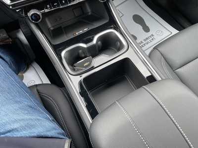 2025 Chevrolet Traverse, $46445. Photo 7