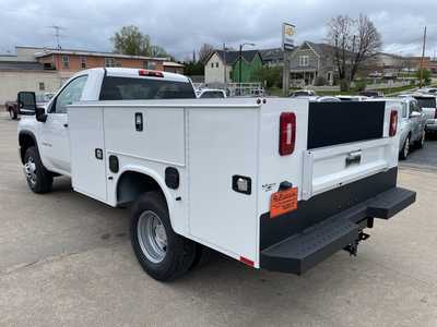 2025 Chevrolet 3500 Reg Cab, $67000. Photo 12